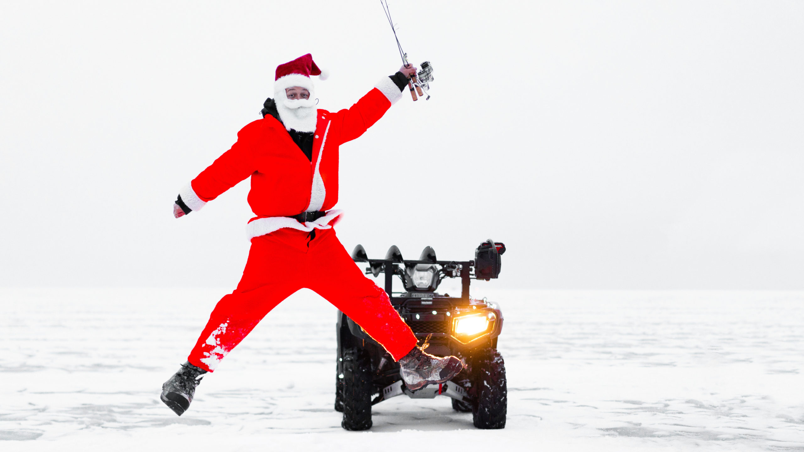 Santa visits Lake Winnipeg
